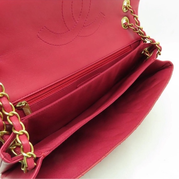 CHANEL Patent Goatskin Quilted Small 3 Pocket Accordion Flap - Picture 7 of 12